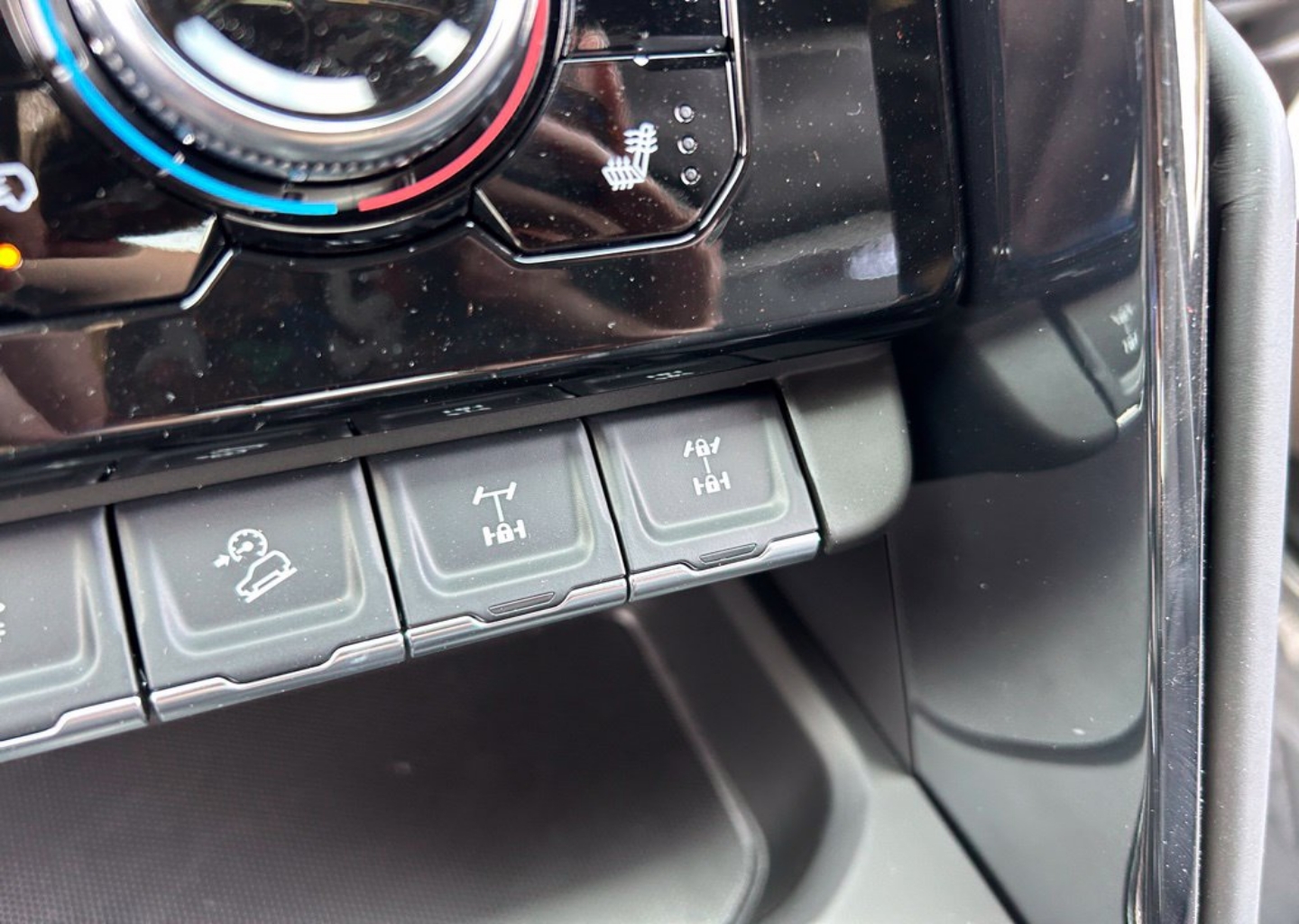 2026 GMC Sierra 1500 AT4X - Photo 112