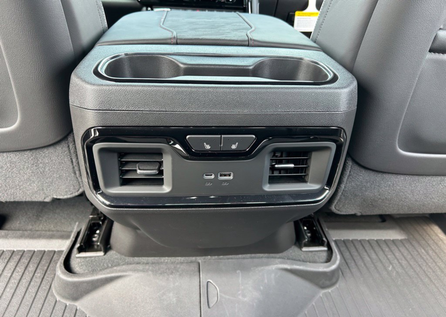 2026 GMC Sierra 1500 AT4X - Photo 122