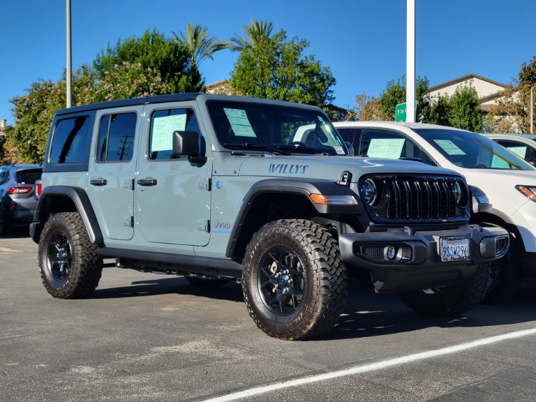 2025 Jeep Wrangler 4XE Willys