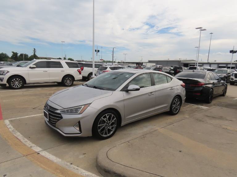 2020 Hyundai Elantra Limited IVT