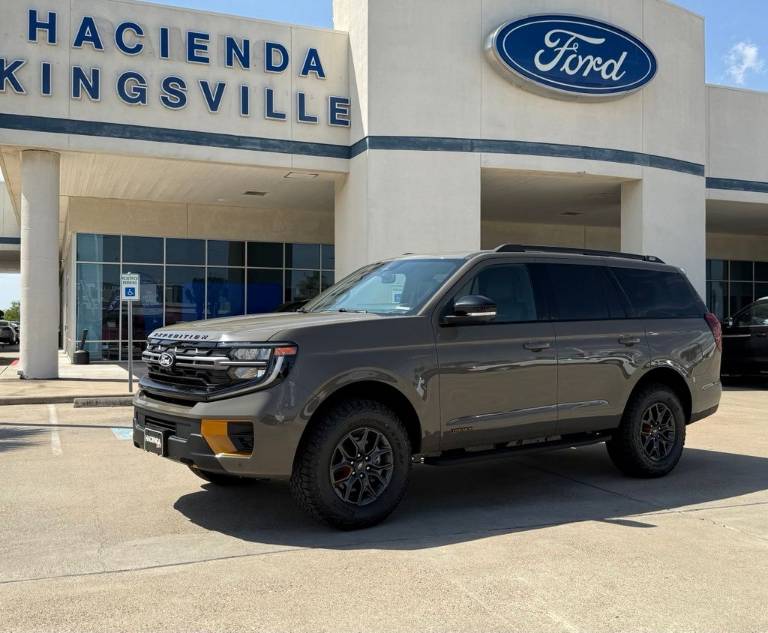 2027 Ford Expedition Tremor