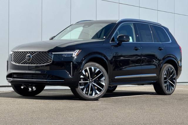 2026 Volvo XC90 Plug-In Hybrid T8 Ultra