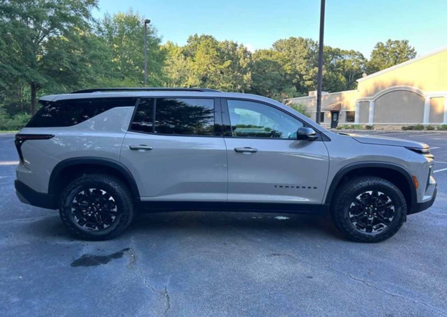 2027 Chevrolet Traverse Z71 - Photo 24