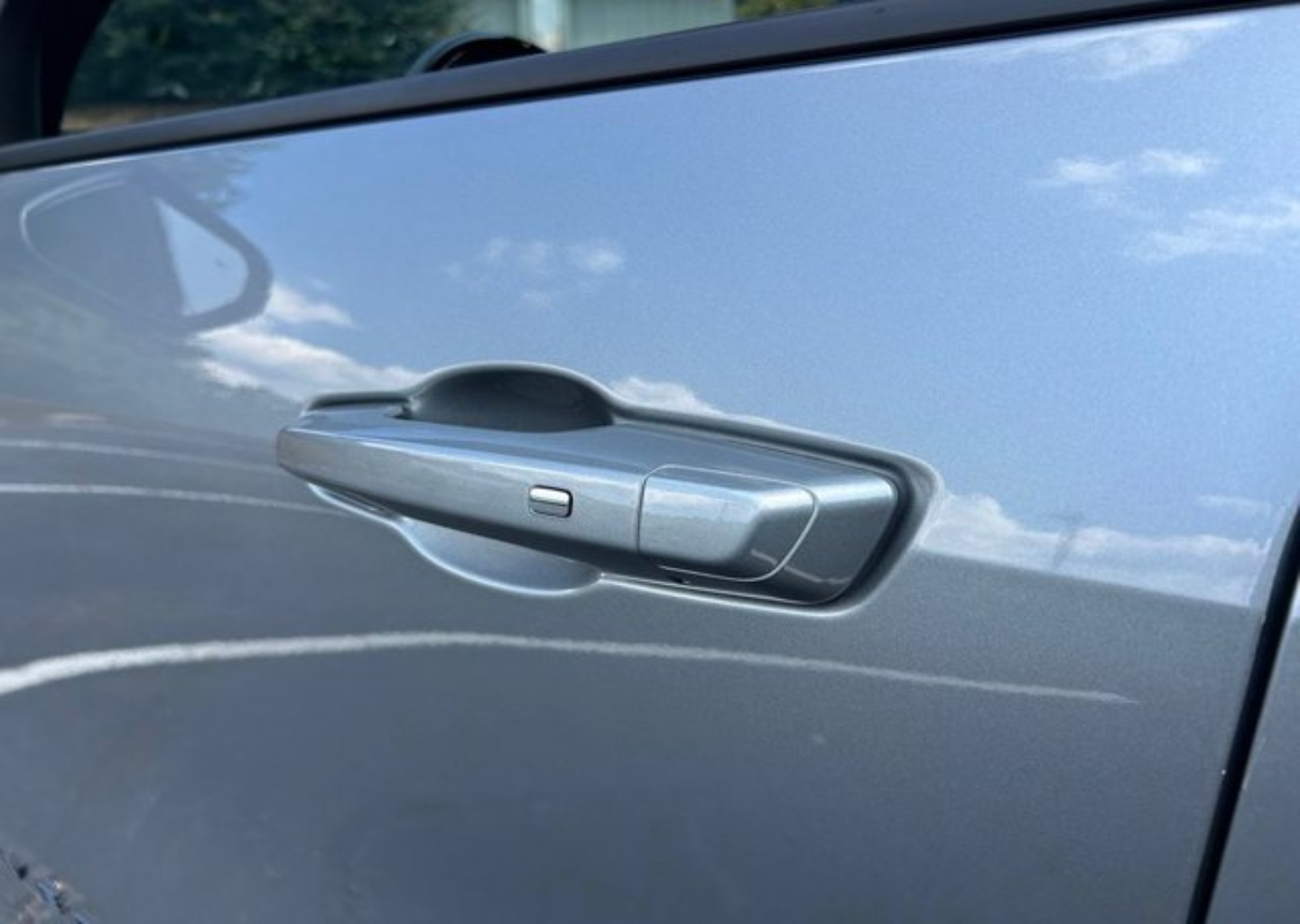 2027 Chevrolet Traverse Z71 - Photo 27