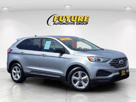 2020 Ford Edge SE