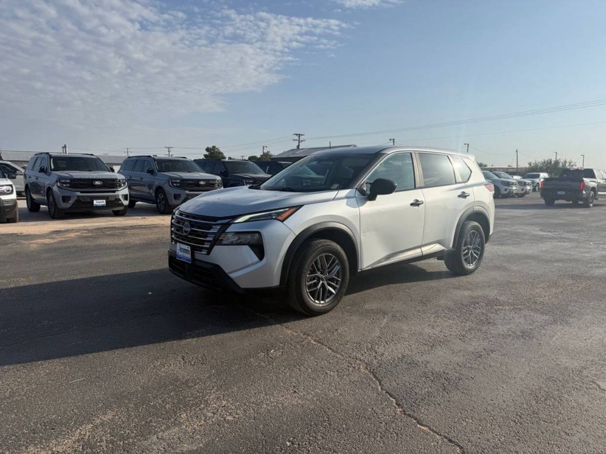 2024 Nissan Rogue