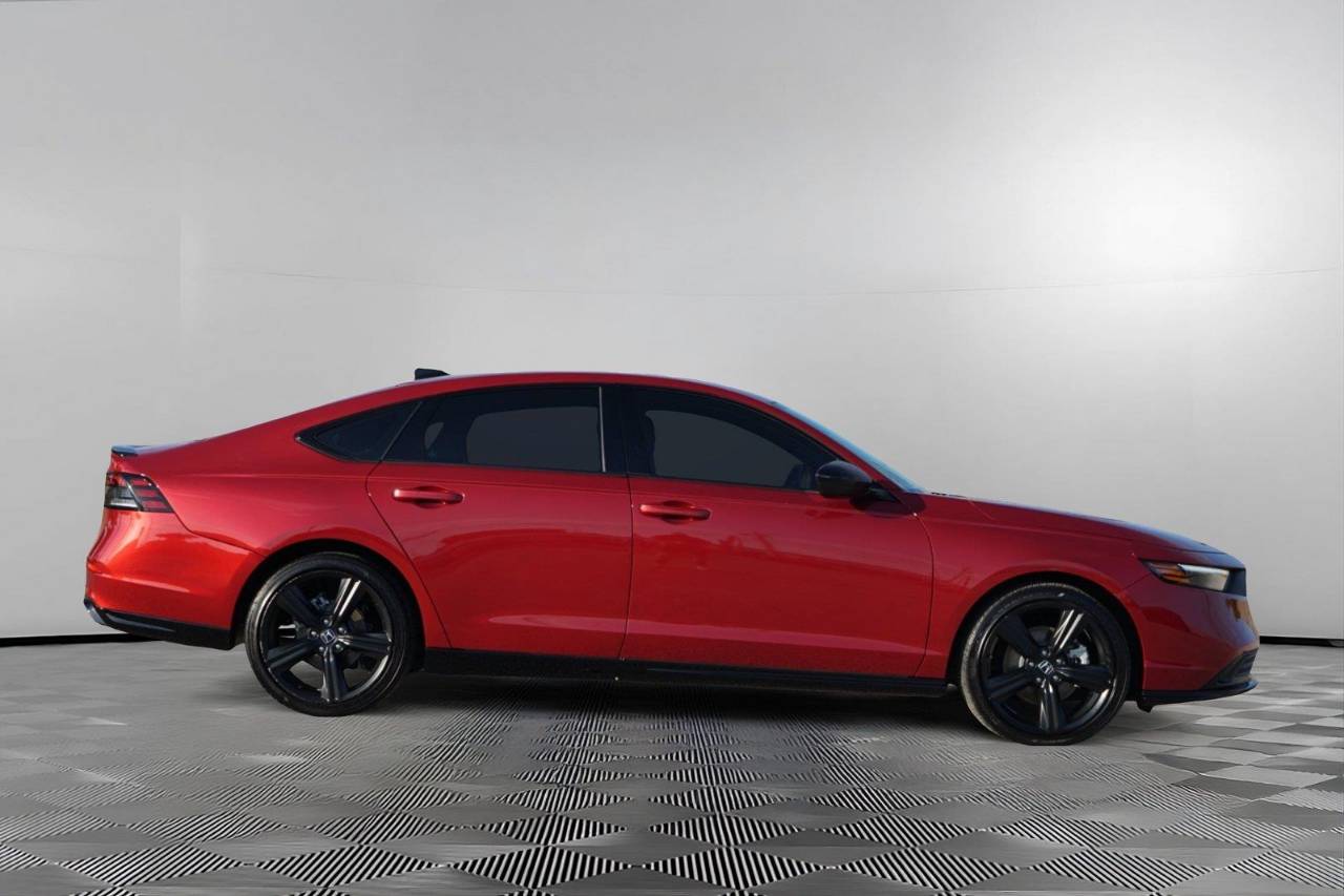 Used 2024 Honda Accord Hybrid Sport-L, photo 4