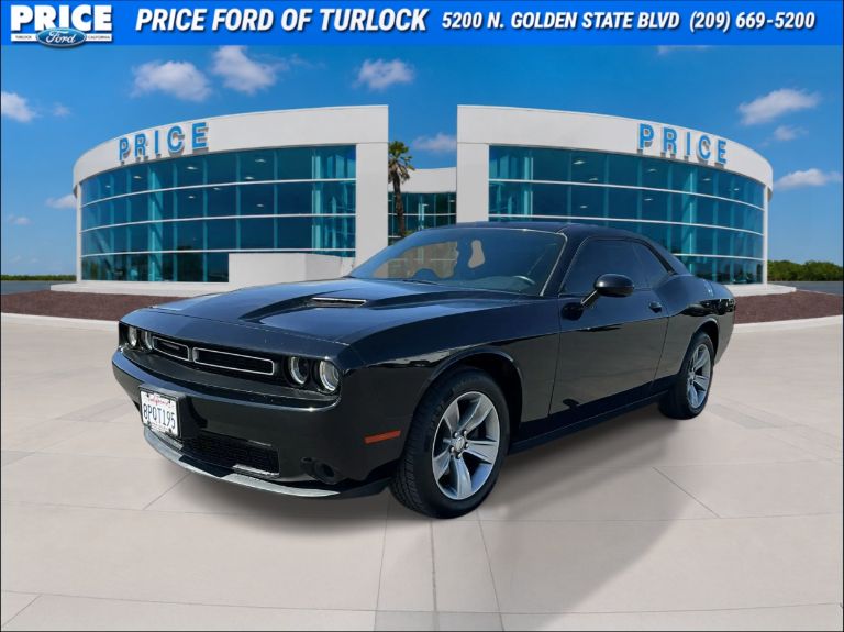 2020 Dodge Challenger SXT