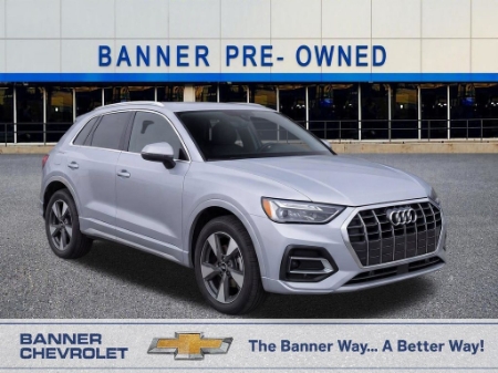 2022 Audi Q5 40 Premium Plus