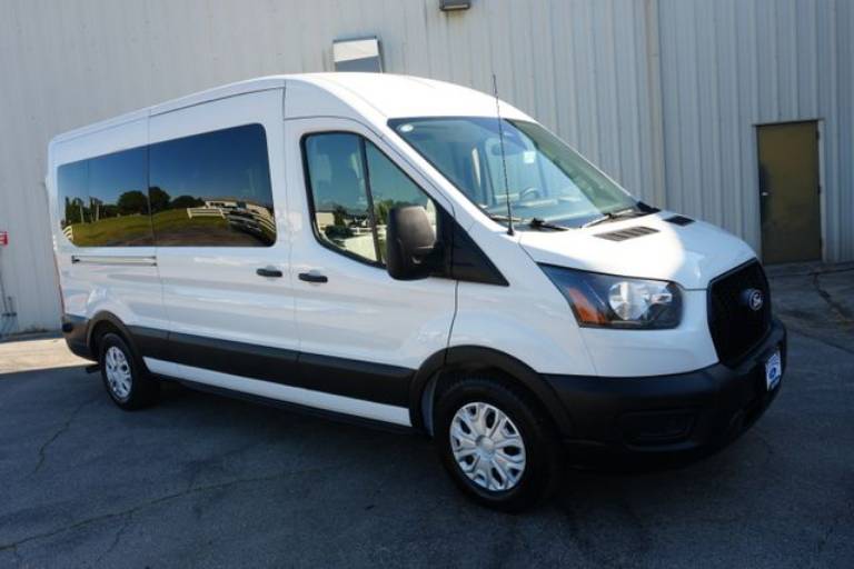 2026 Ford Transit Passenger Wagon XL