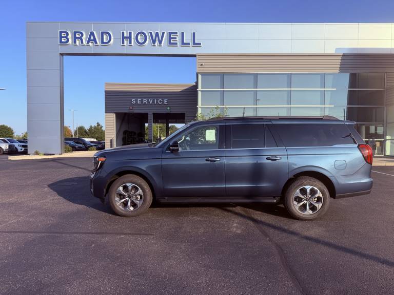 2027 Ford Expedition MAX Active