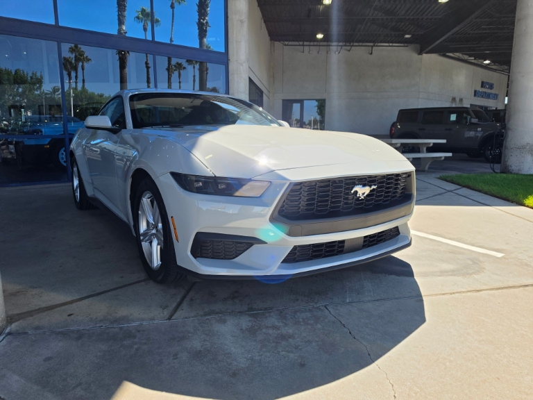 2026 Ford Mustang COUPE