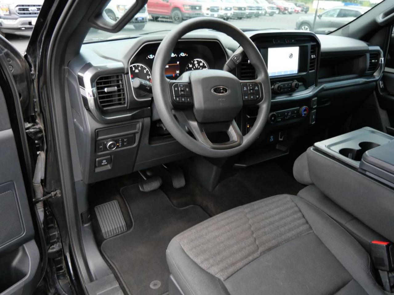 2022 Ford F-150 XL - Photo 10