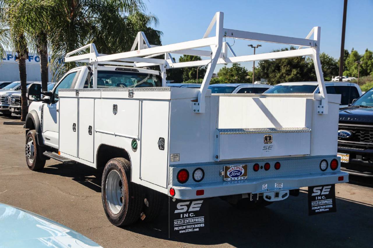 2025 Ford F-450 Super Duty Chassis Cab XL - Photo 6