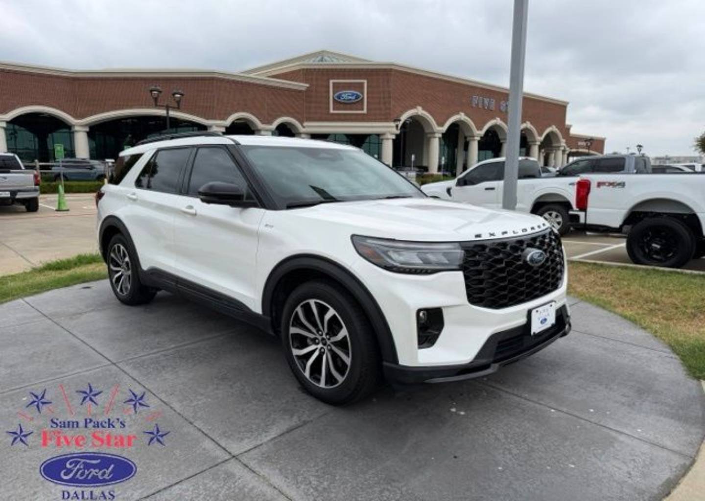 2025 Ford Explorer