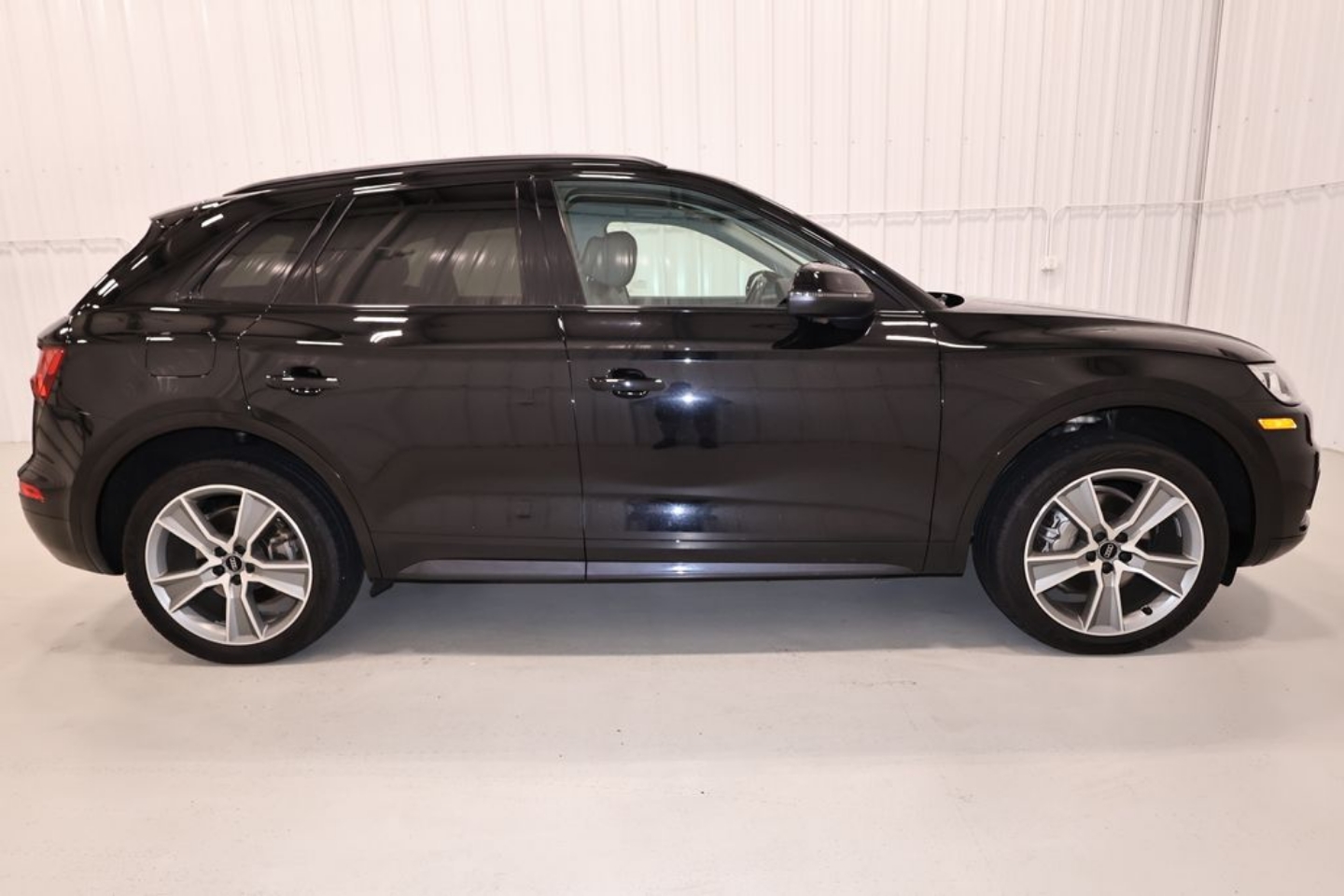 Used 2020 Audi Q5 Premium Plus with VIN WA1BNAFY7L2104209 for sale in Canfield, OH