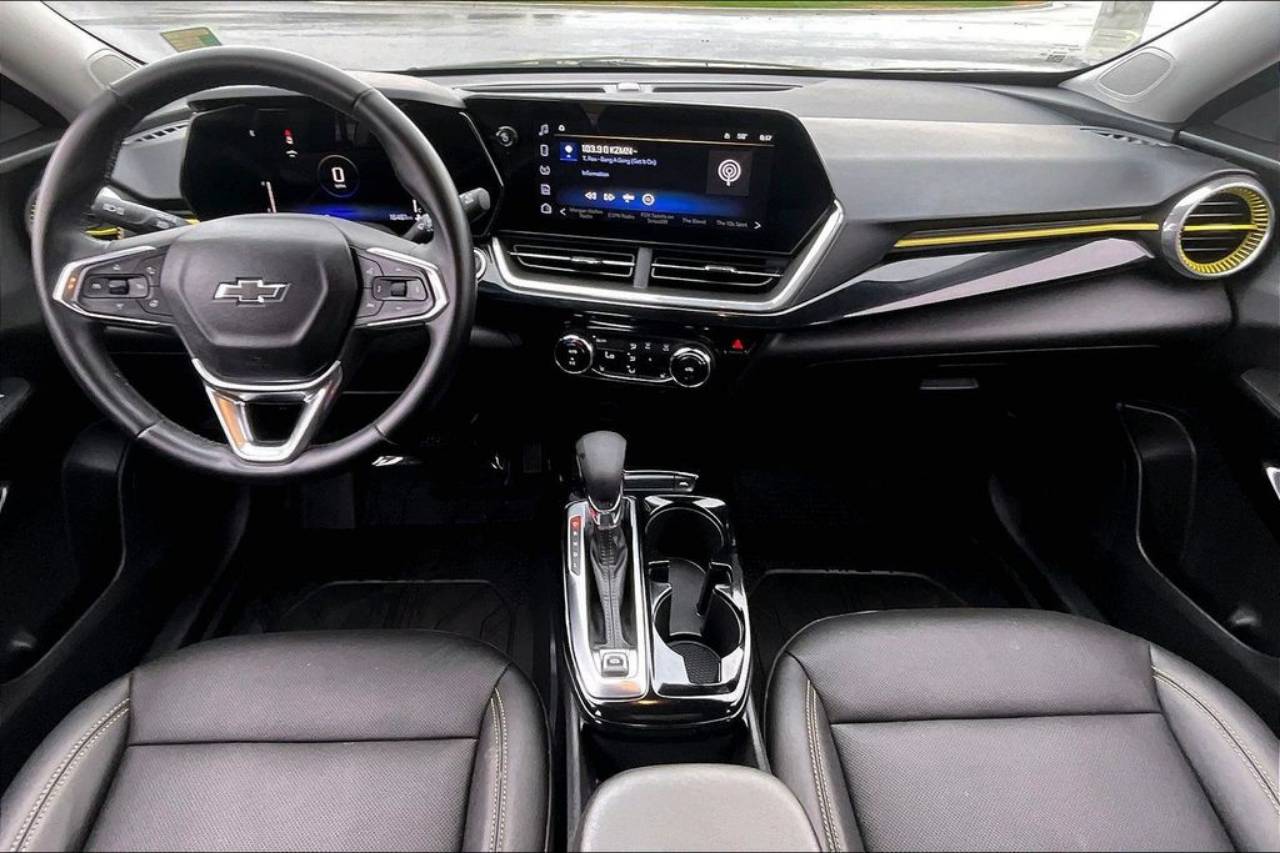 2024 Chevrolet Trax Activ - Photo 16