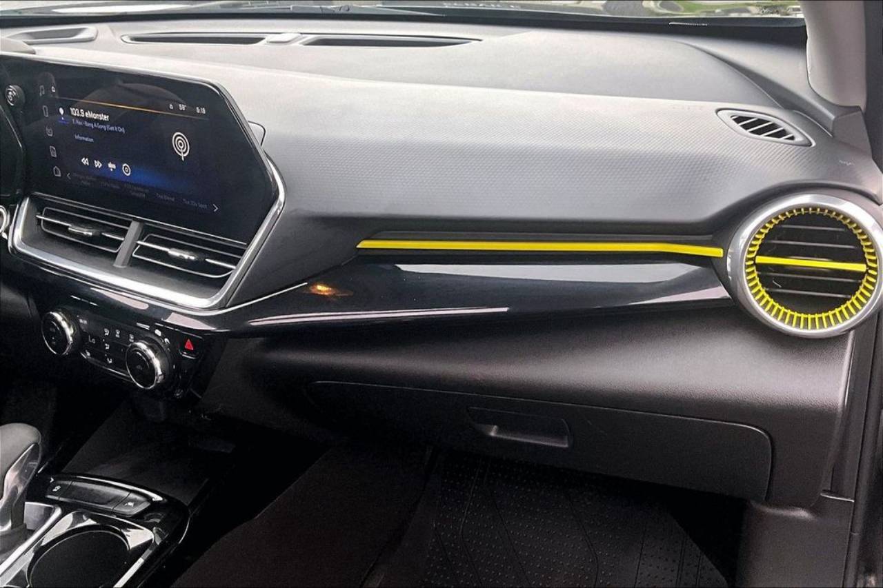 2024 Chevrolet Trax Activ - Photo 17