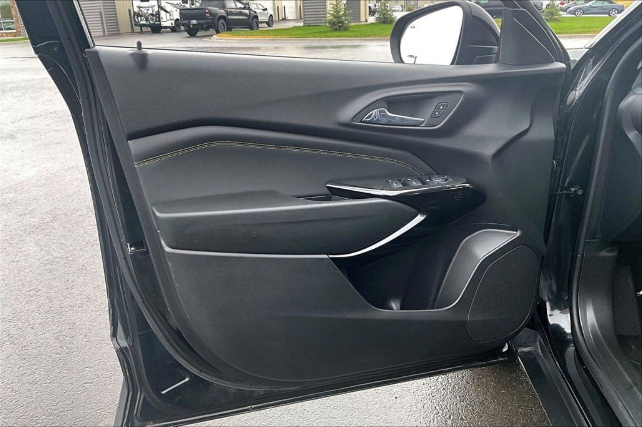 2024 Chevrolet Trax Activ - Photo 23