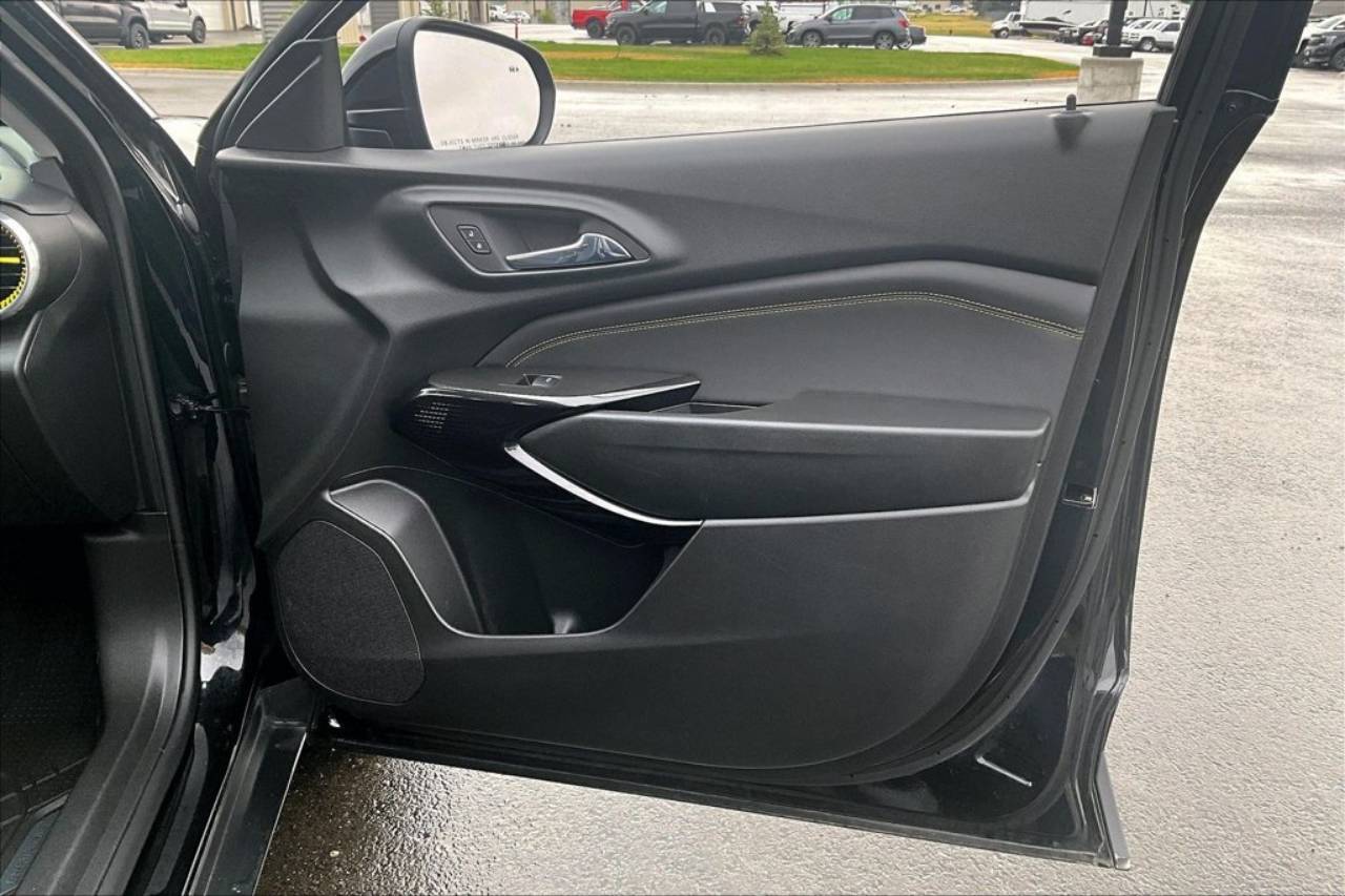 2024 Chevrolet Trax Activ - Photo 24