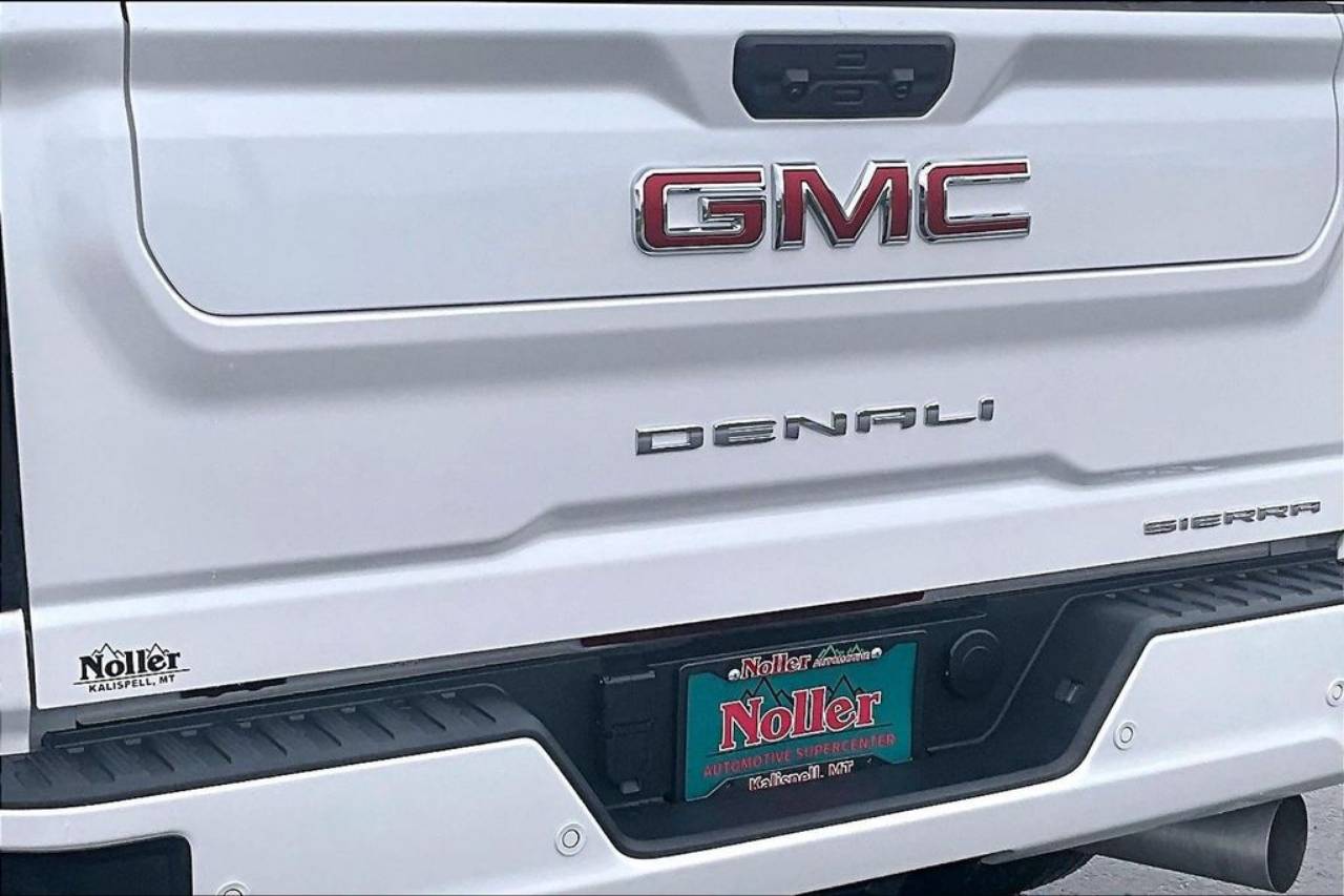 2024 GMC Sierra 3500HD Denali - Photo 8