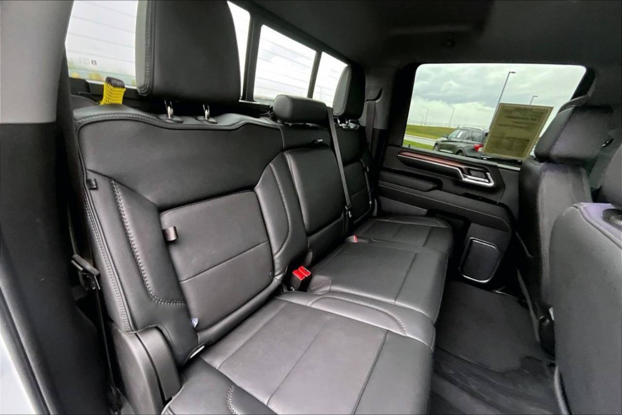 2024 GMC Sierra 3500HD Denali - Photo 28