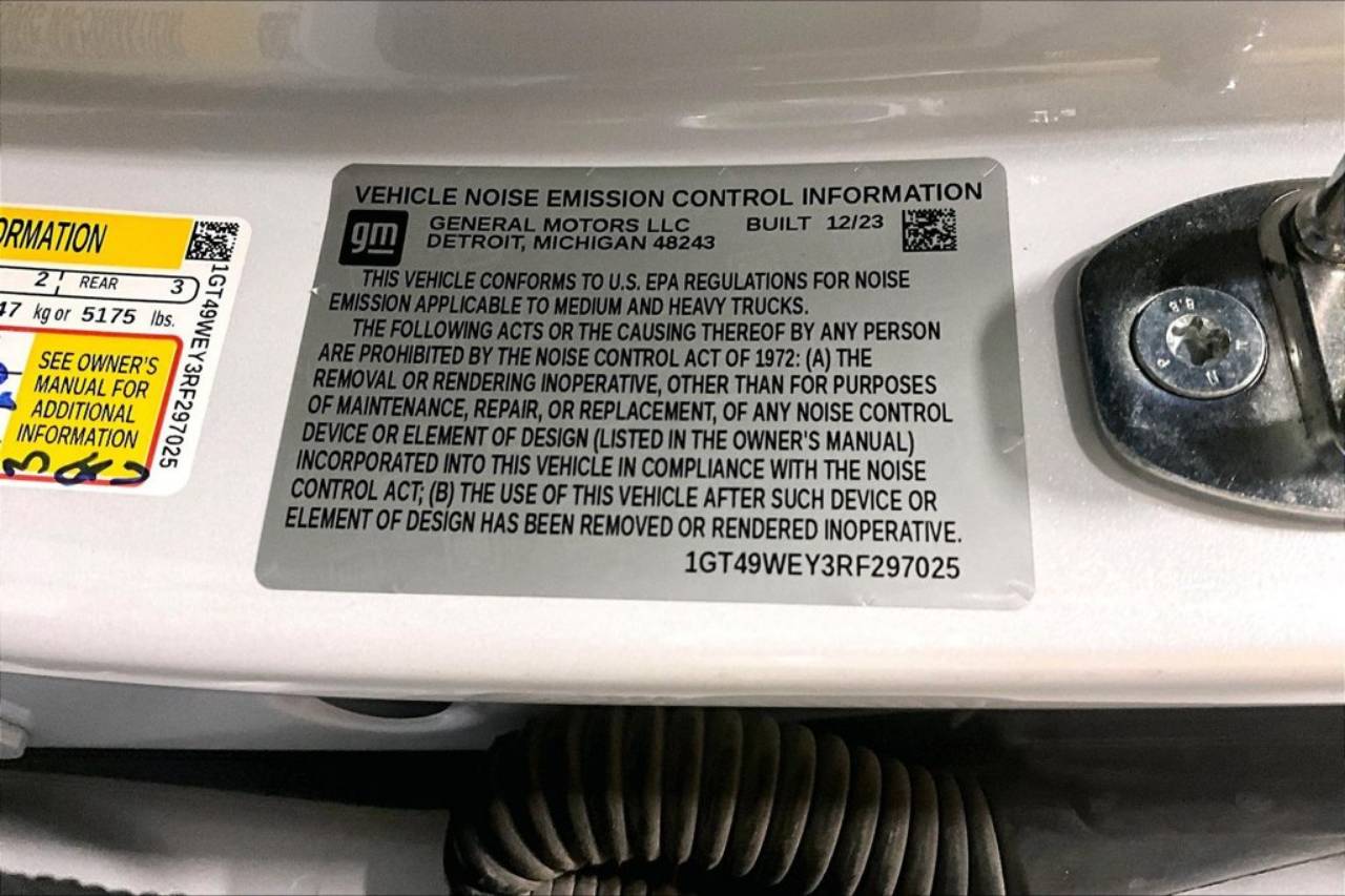 2024 GMC Sierra 3500HD Denali - Photo 36