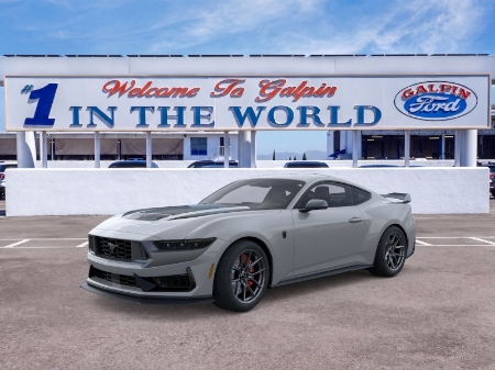 2026 Ford Mustang Dark Horse
