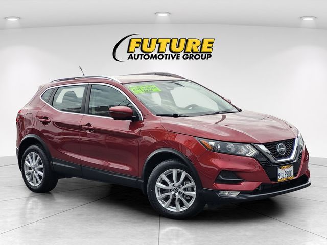 2022 Nissan Rogue Sport SV