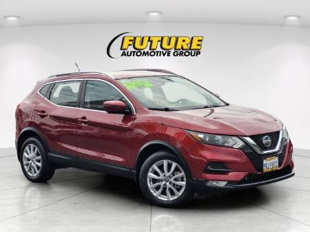 2022 Nissan Rogue Sport SV