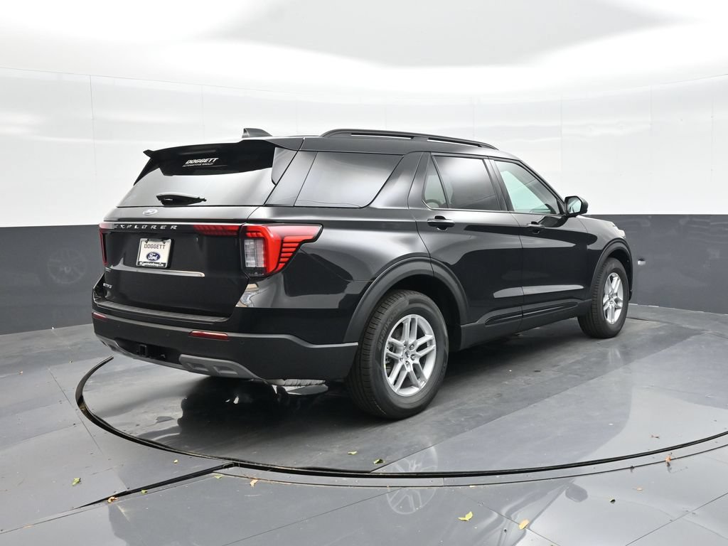 2026 Ford Explorer Active - Photo 7
