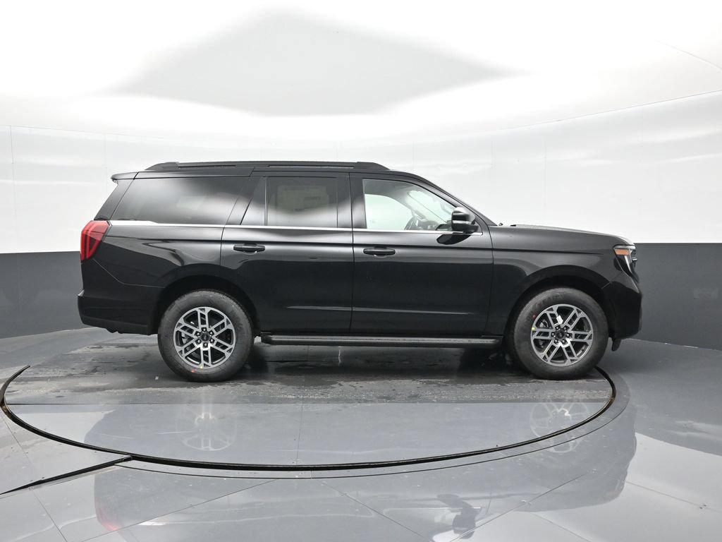 2026 Ford Expedition Active - Photo 16