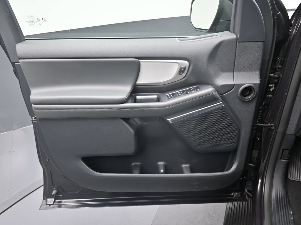 2026 Ford Expedition Active - Photo 13