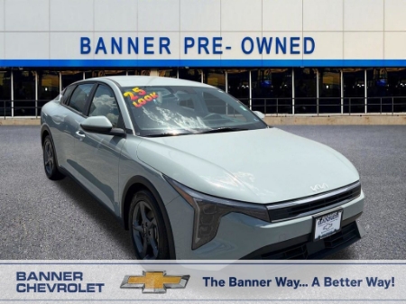 2025 Kia K4 LXS