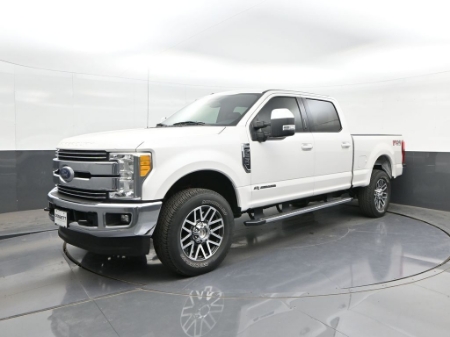 2017 Ford Super Duty F-250 SRW LARIAT
