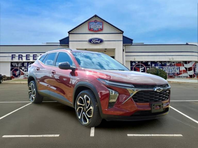 2024 Chevrolet Trax RS