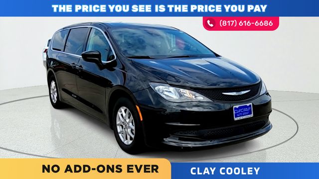 2024 Chrysler Voyager