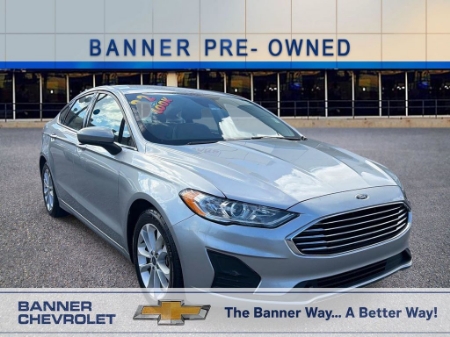 2020 Ford Fusion SE