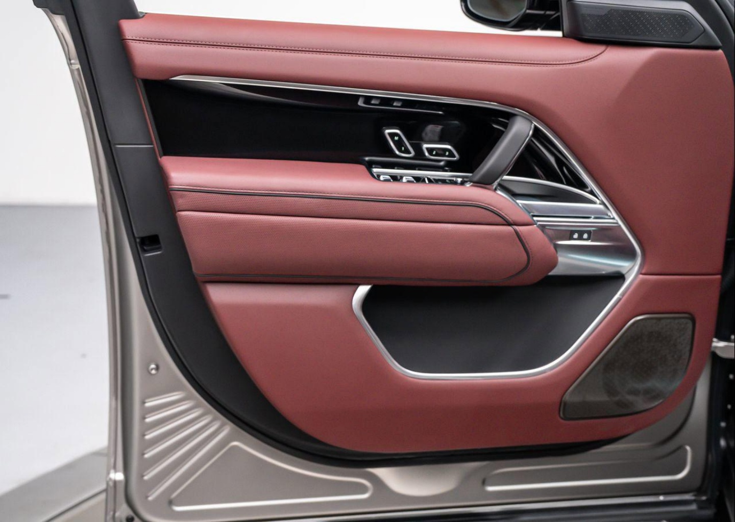 2026 Land Rover Range Rover Autobiography - Photo 32