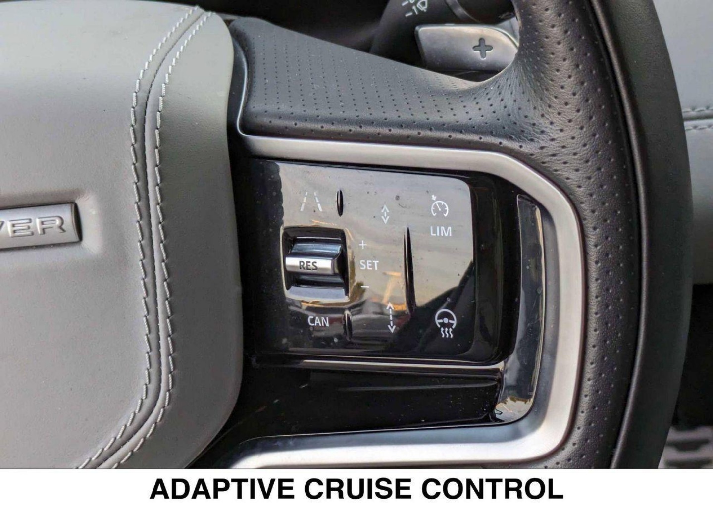 2023 Land Rover Range Rover Evoque SE - Photo 13