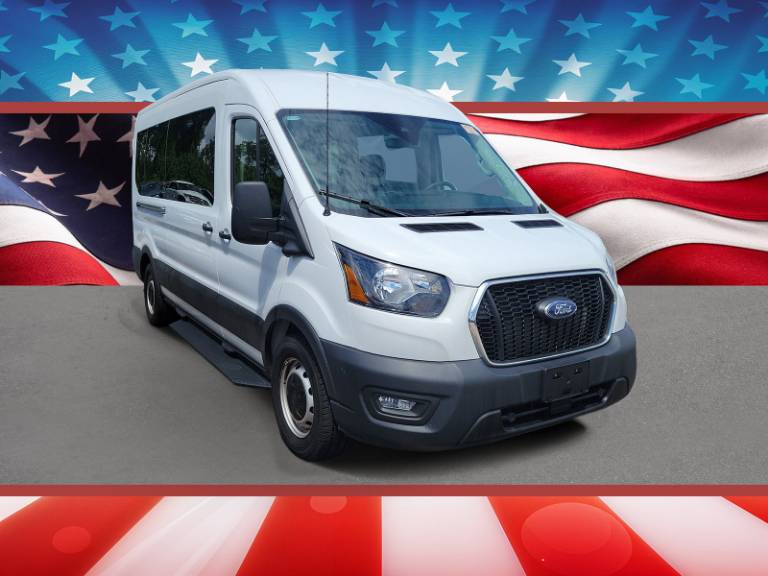 2024 Ford Transit Passenger Wagon XL