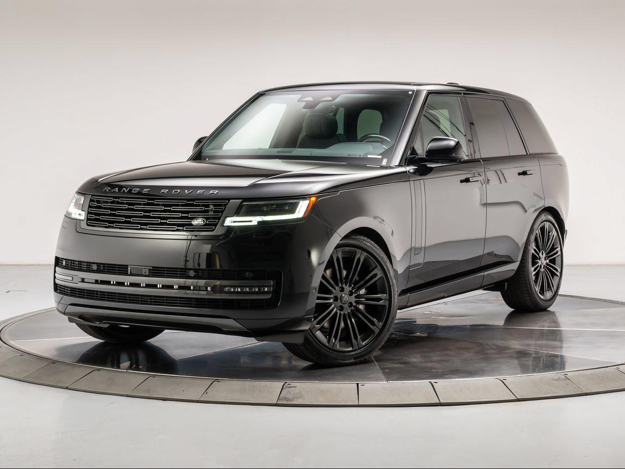 New 2026 Land Rover Range Rover P400 SE