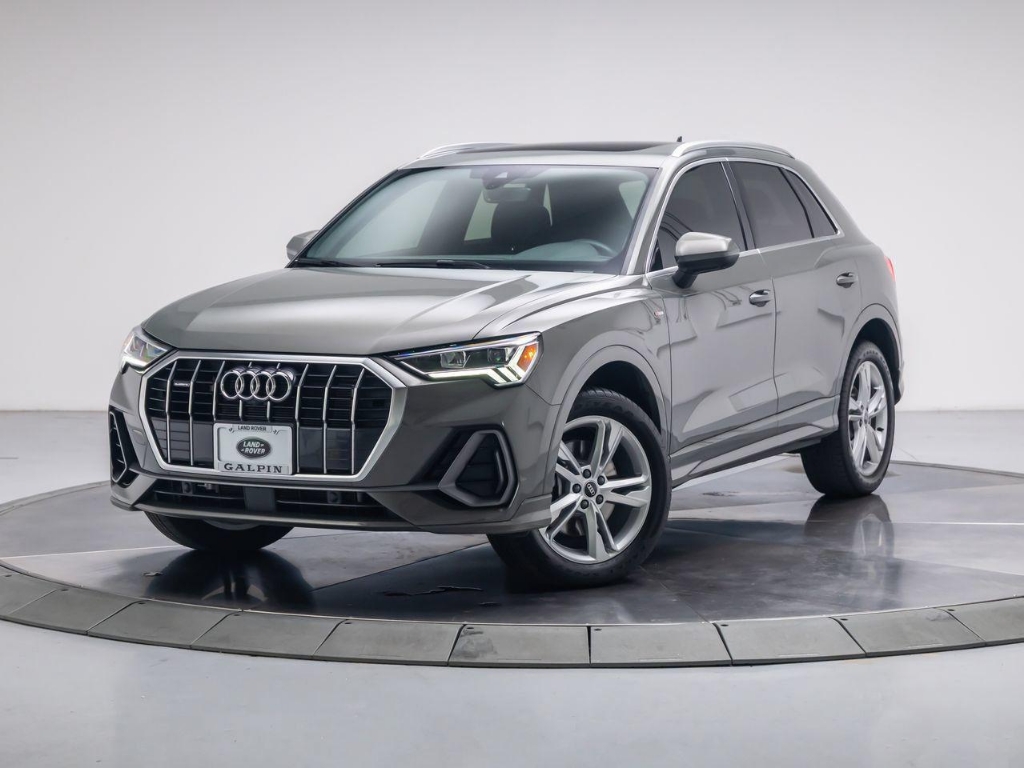 2024 Audi Q3 Premium Plus 45 TFSI S line quattro Tiptronic