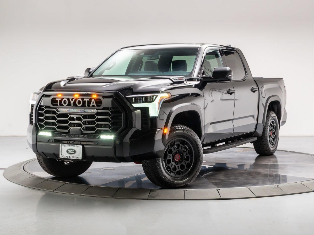 2026 Toyota Tundra TRD PRO Hybrid CrewMax 5.5 Bed
