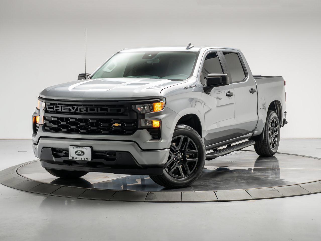 Used 2023 Chevrolet Silverado 1500 2WD Crew Cab Short Bed Custom