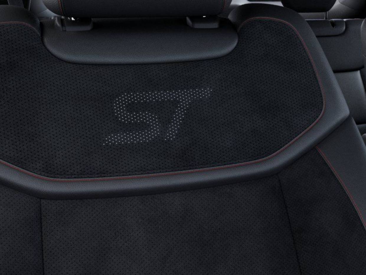 2027 Ford Explorer ST - Photo 16