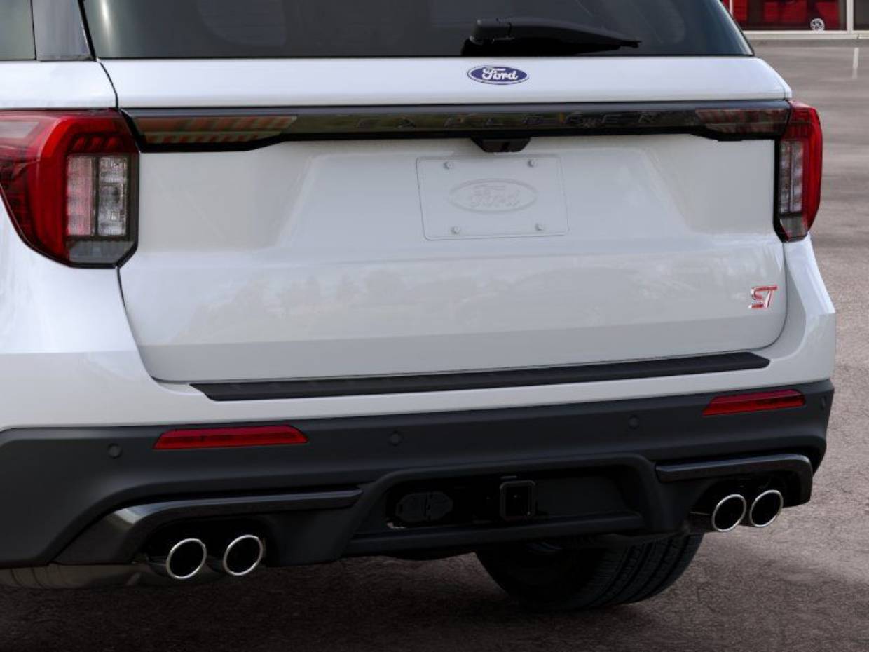 2027 Ford Explorer ST - Photo 23