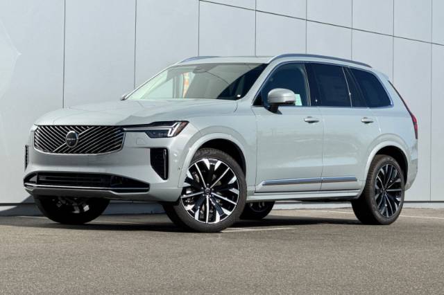 2027 Volvo XC90 B6 Plus 7-Seater