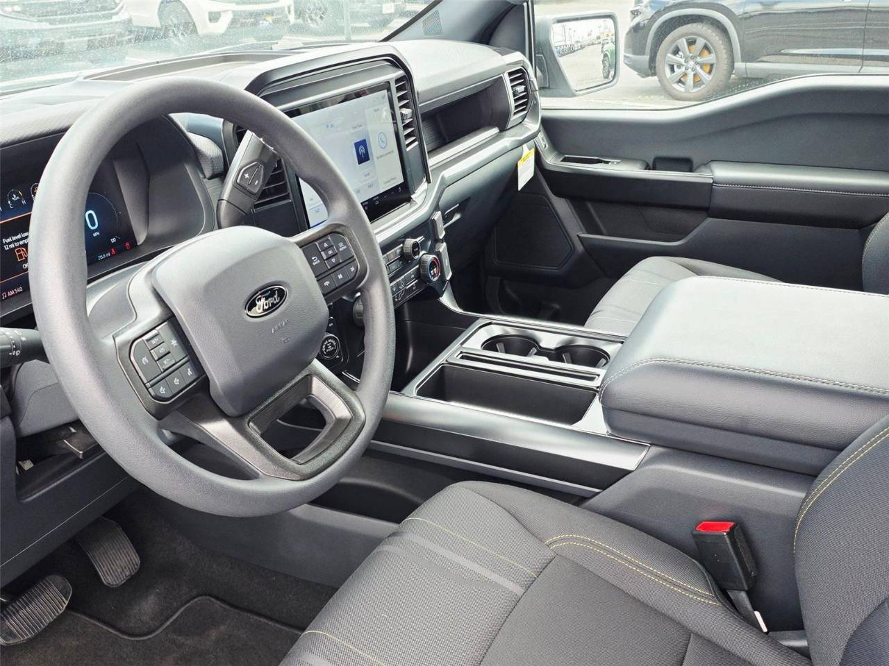 2025 Ford F-150 STX - Photo 10