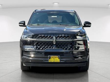 2027 Lincoln Navigator L Reserve